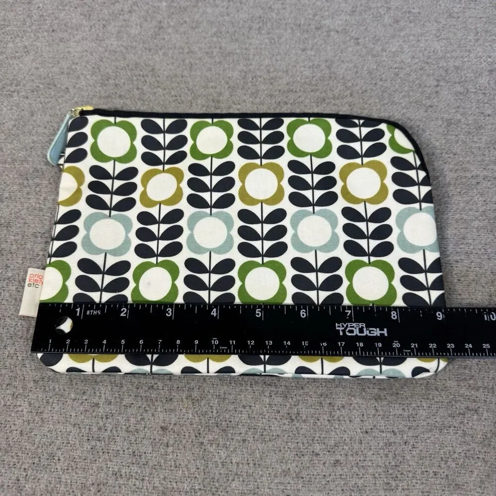 Orla Kiely Bags Cosmetic Makeup Travel Matching Set 9x6 and 7x4 Flower Pattern